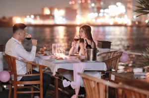 Makan romantis